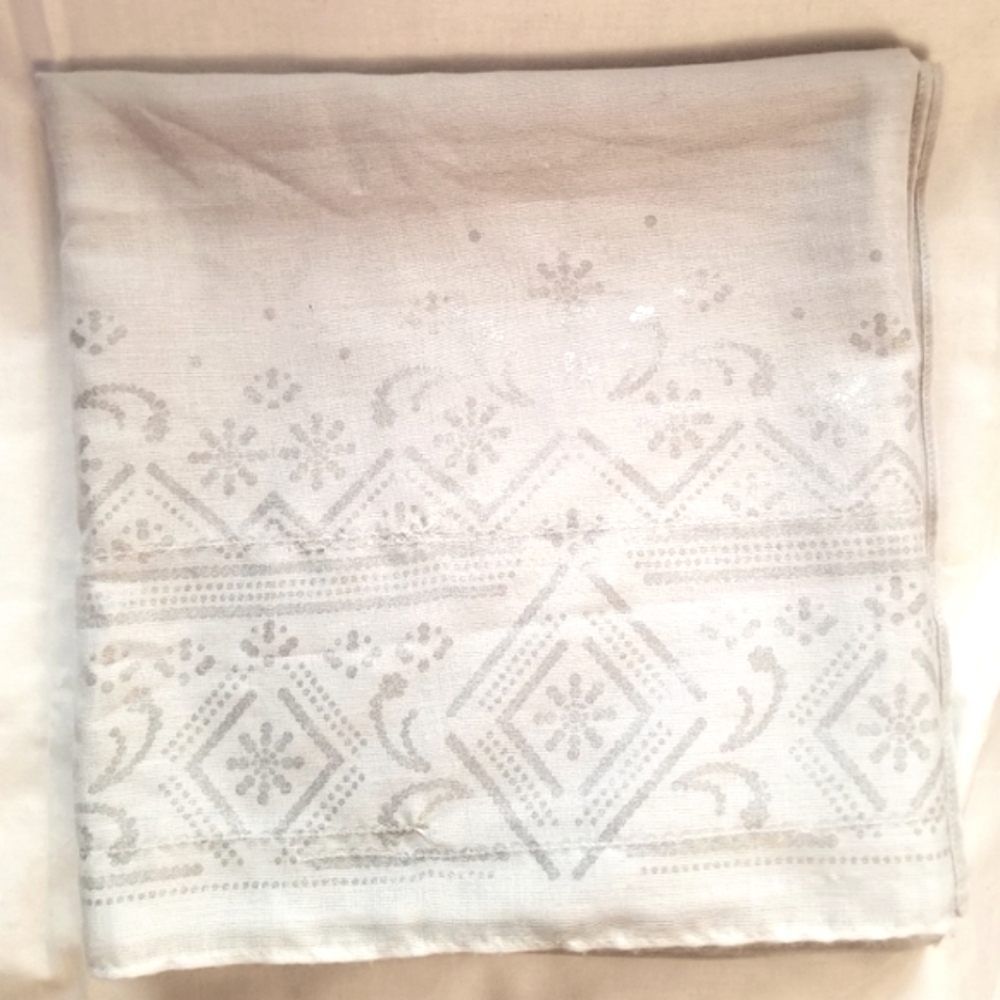 Vintage Abercrombie & Fitch Grey & Silver Glow Collection Scarf! NEW-Not Worn